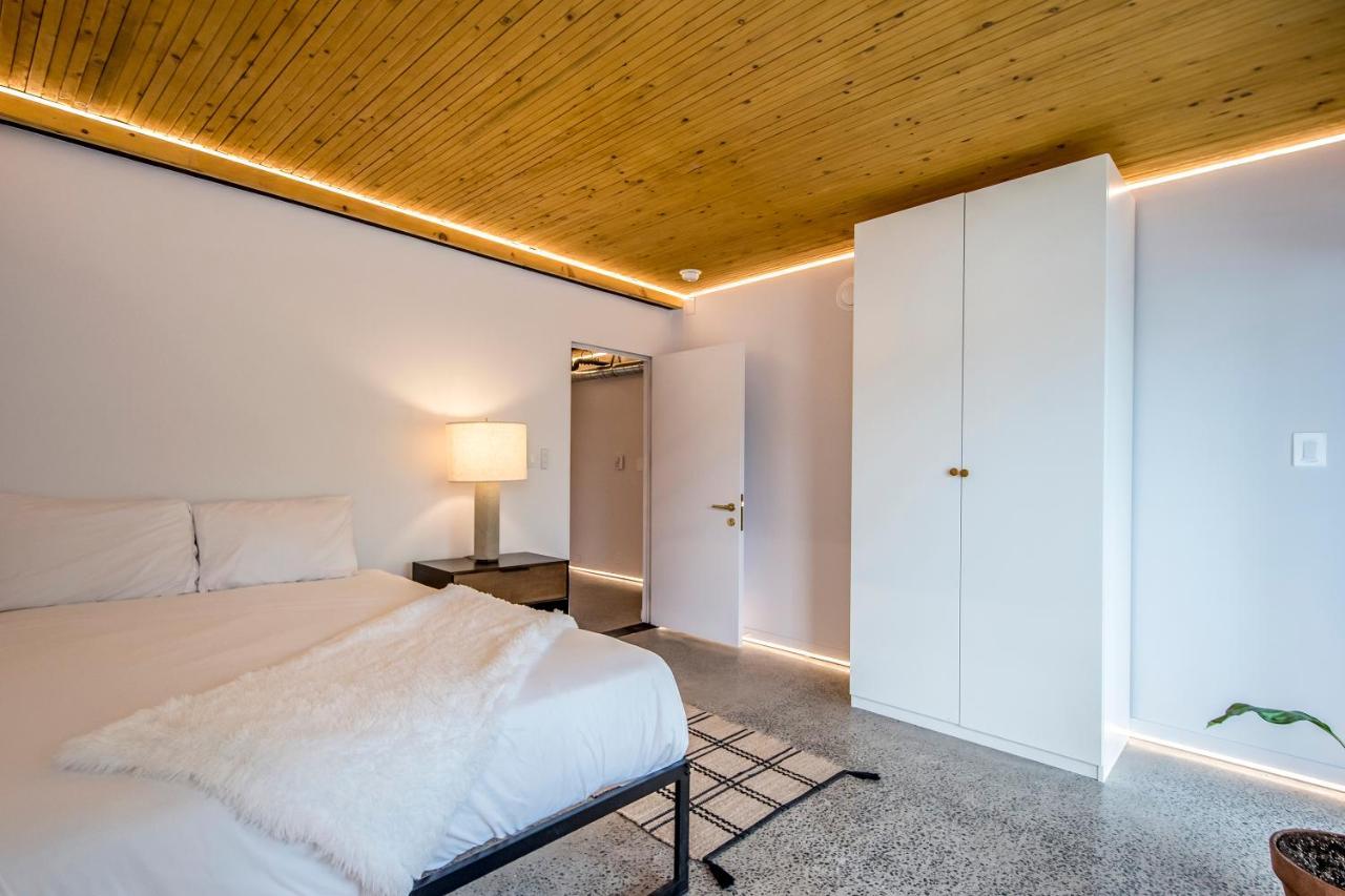 The Halifax Rooftop - Cozy Spa B&B מראה חיצוני תמונה
