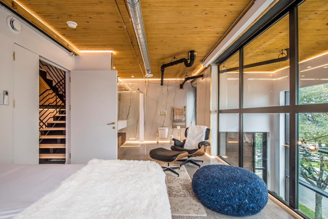The Halifax Rooftop - Cozy Spa B&B מראה חיצוני תמונה