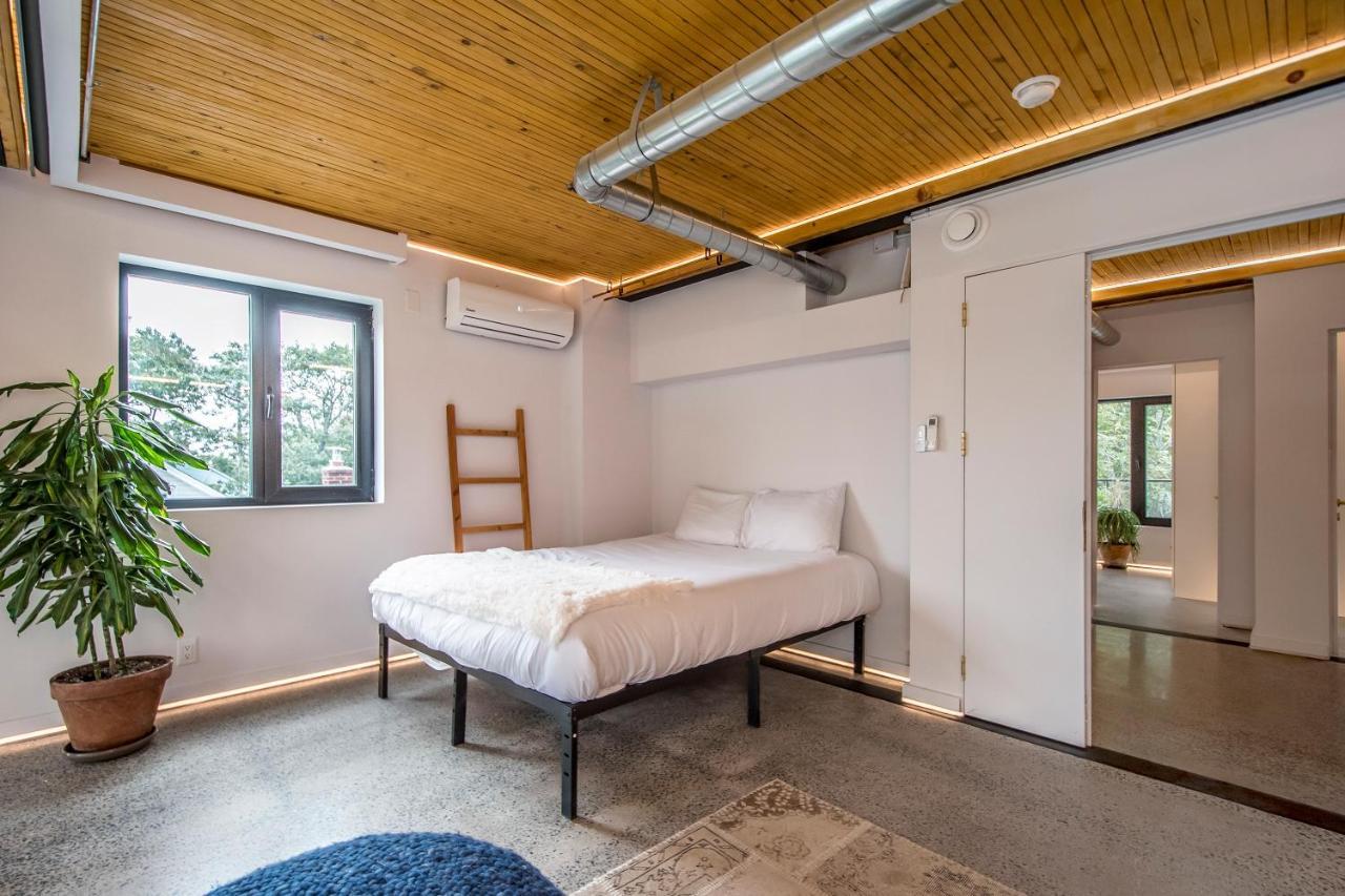 The Halifax Rooftop - Cozy Spa B&B מראה חיצוני תמונה